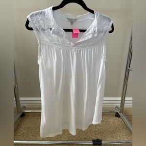 Lucky Brand White Top w/ White Eyelet Detail L/G - VGUC (134)